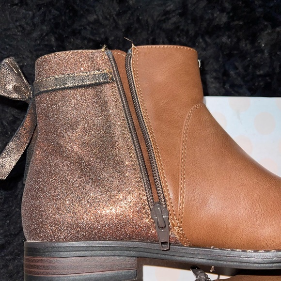 Brown bow boots - Picture 5 of 9